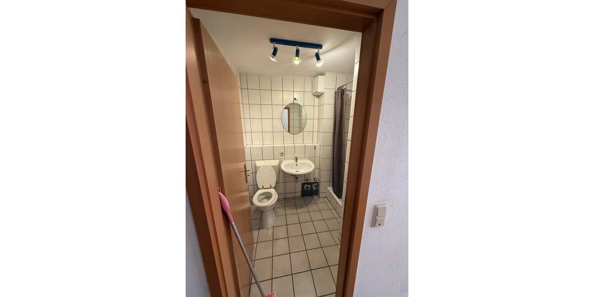 Erdgeschoßwohnung Saarbrücken Bischmisheim - 1 Zimmer, 39 m&sup2;, 351&euro; | Angebot:25126729