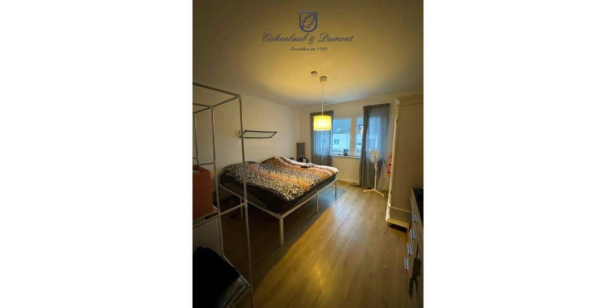 Mehrfamilienhaus, Wohnhaus Schwalbach - 8 Zimmer, 217 m&sup2;, 490.000&euro; | Angebot:25779317