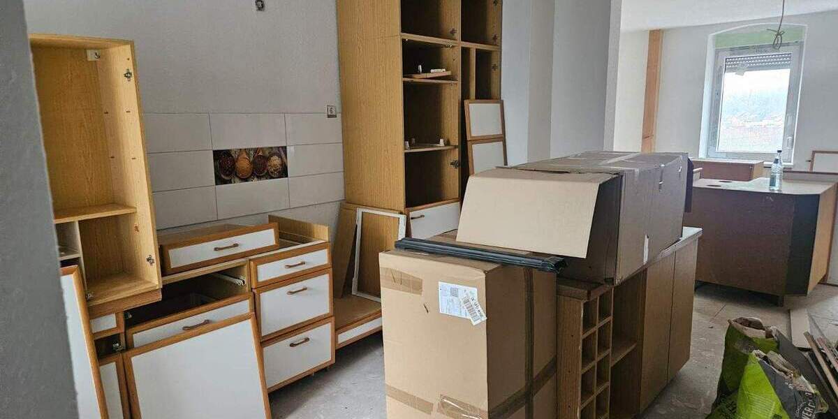 Einfamilienhaus Schiffweiler Landsweiler - 5 Zimmer, 128 m&sup2;, 195.000&euro; | Angebot:25702884