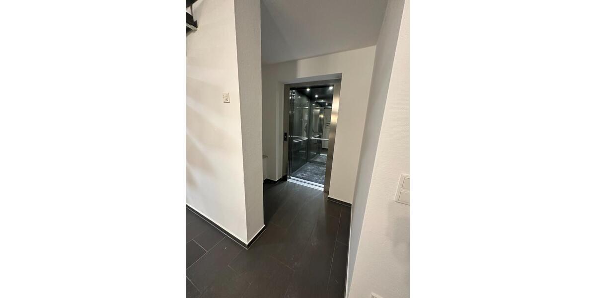 Doppelhaushälfte Püttlingen - 4 Zimmer, 230 m&sup2;, 1.930&euro; | Angebot:24895523