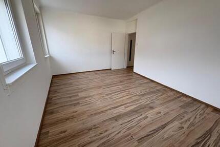 Wohnung Neunkirchen - 2 Zimmer, 68 m&sup2;, 650&euro; | Angebot:25936878