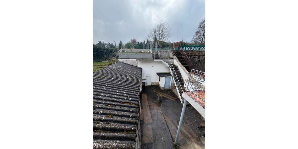 Einfamilienhaus Wadgassen - 5 Zimmer, 150 m&sup2;, 74.000&euro; | Angebot:25988431