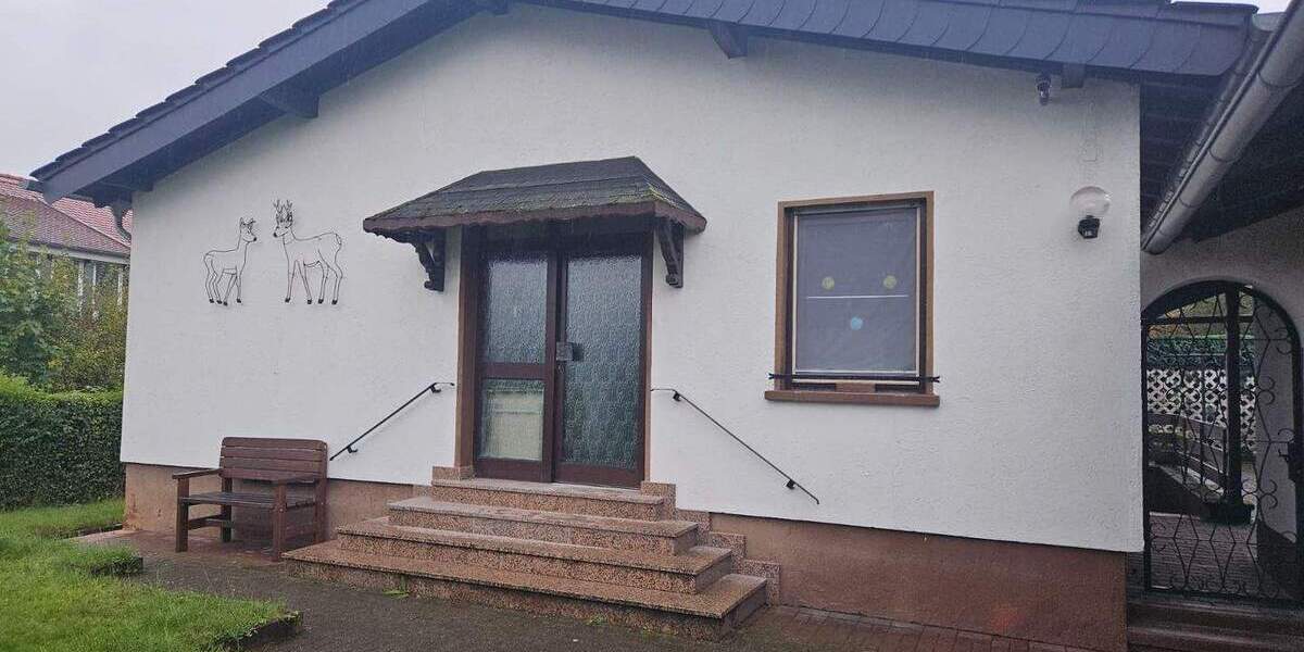 Bungalow Blieskastel - 4 Zimmer, 97 m&sup2;, 265.000&euro; | Angebot:25780466