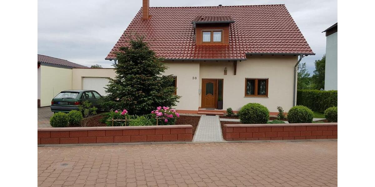 Etagenwohnung Homburg - 3 Zimmer, 98 m&sup2;, 800&euro; | Angebot:24953977