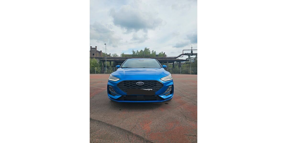 Ford Focus 20.100 km 22.250 &euro; Völklingen 66333
