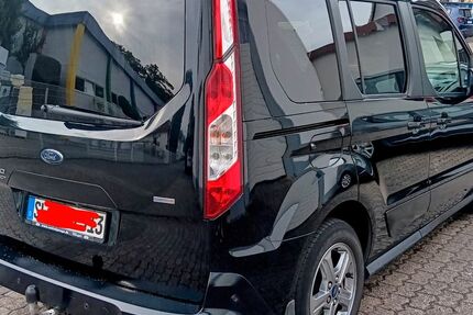 Ford Tourneo Connect 68.000 km 19.800 &euro; Schwalbach Saar 66773