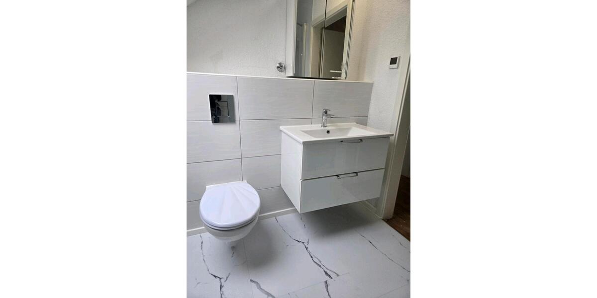 Dachgeschoßwohnung Zweibrücken - 5 Zimmer, 80 m&sup2;, 1.050&euro; | Angebot:25920796