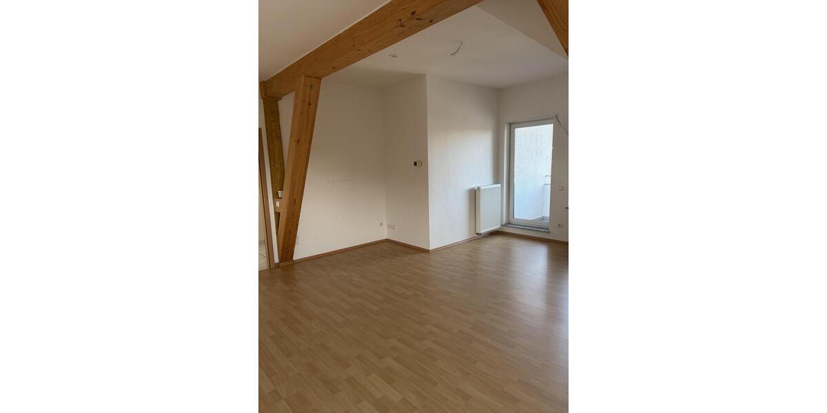 Etagenwohnung Saarbrücken Bischmisheim - 1 Zimmer, 105 m&sup2;, 750&euro; | Angebot:25436216