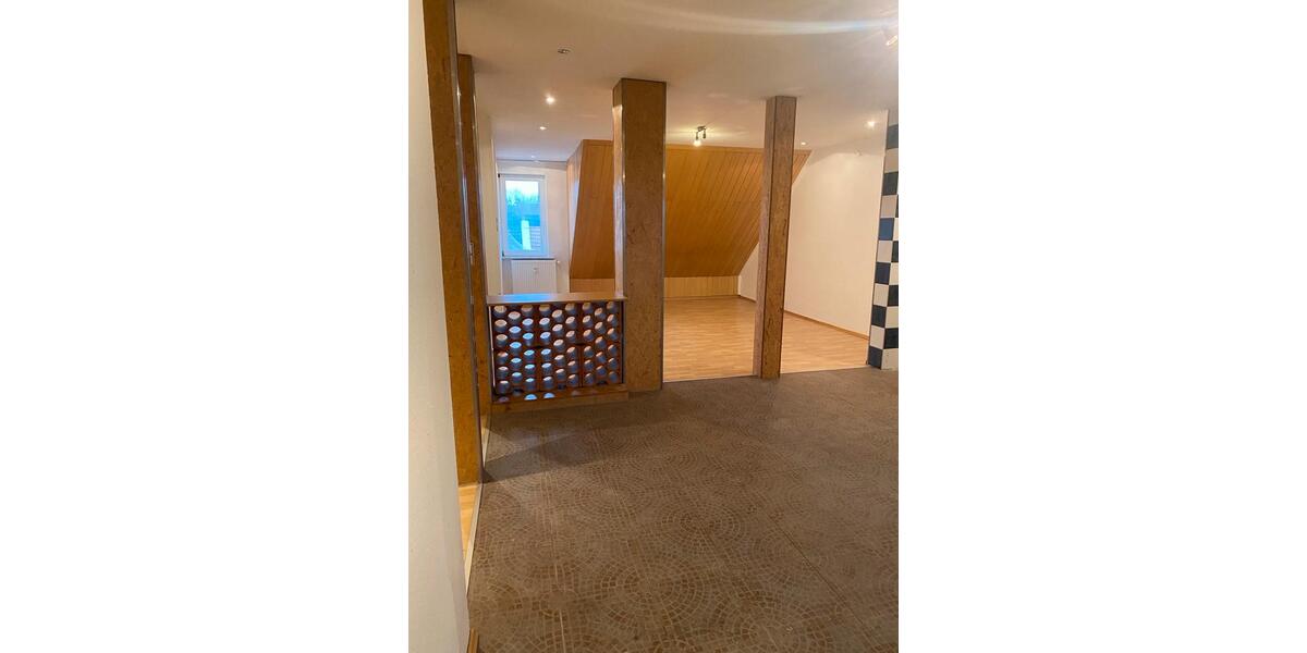 Etagenwohnung Saarbrücken Kieselhumes - 2 Zimmer, 65 m&sup2;, 750&euro; | Angebot:26113143