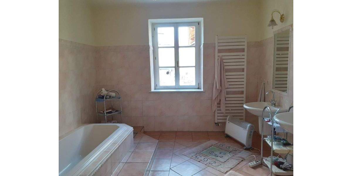 Bauernhaus, Landhaus Blieskastel Brenschelbach - 6 Zimmer, 160 m&sup2;, 245.000&euro; | Angebot:26628561