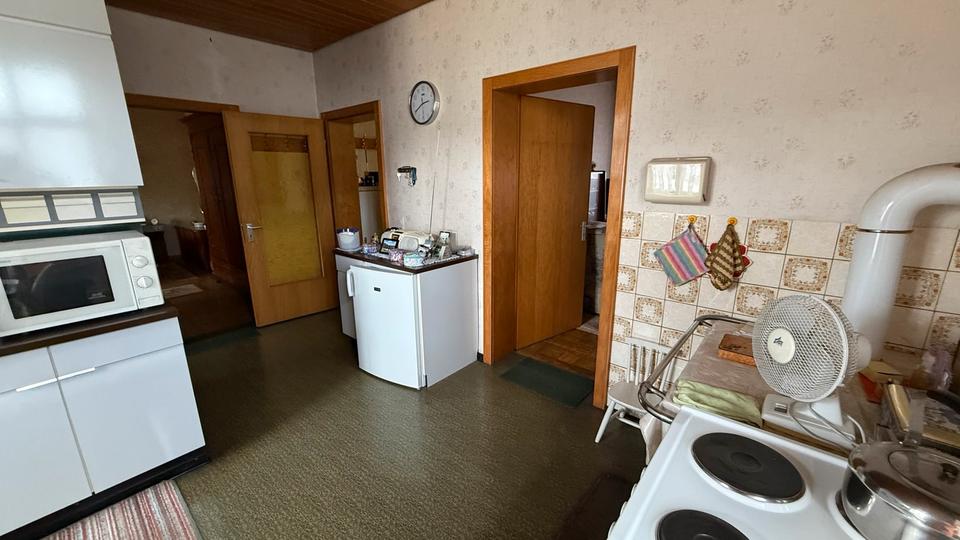 Einfamilienhaus Blieskastel - 6 Zimmer, 145 m&sup2;, 119.000&euro; | Angebot:25872569