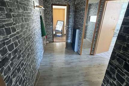 Wohnung Neunkirchen - 3 Zimmer, 80 m&sup2;, 590&euro; | Angebot:21557513