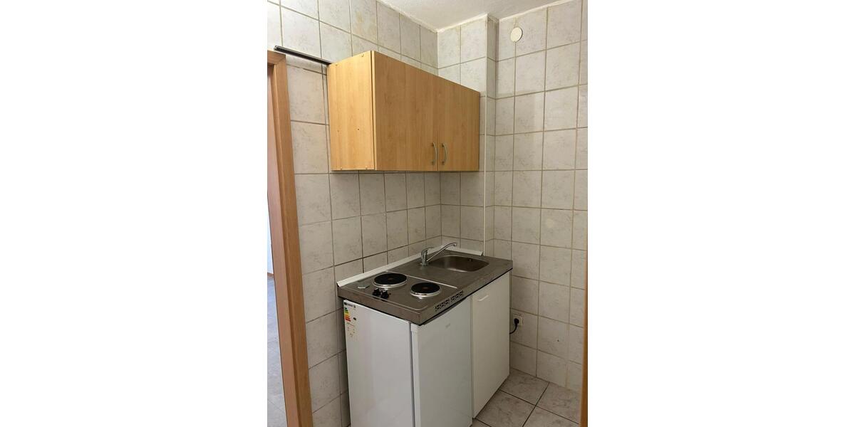 Erdgeschoßwohnung Saarbrücken West - 1 Zimmer, 30 m&sup2;, 420&euro; | Angebot:25350675