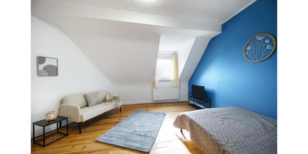 Dachgeschoßwohnung Saarbrücken West - 1 Zimmer, 48 m&sup2;, 850&euro; | Angebot:25942073