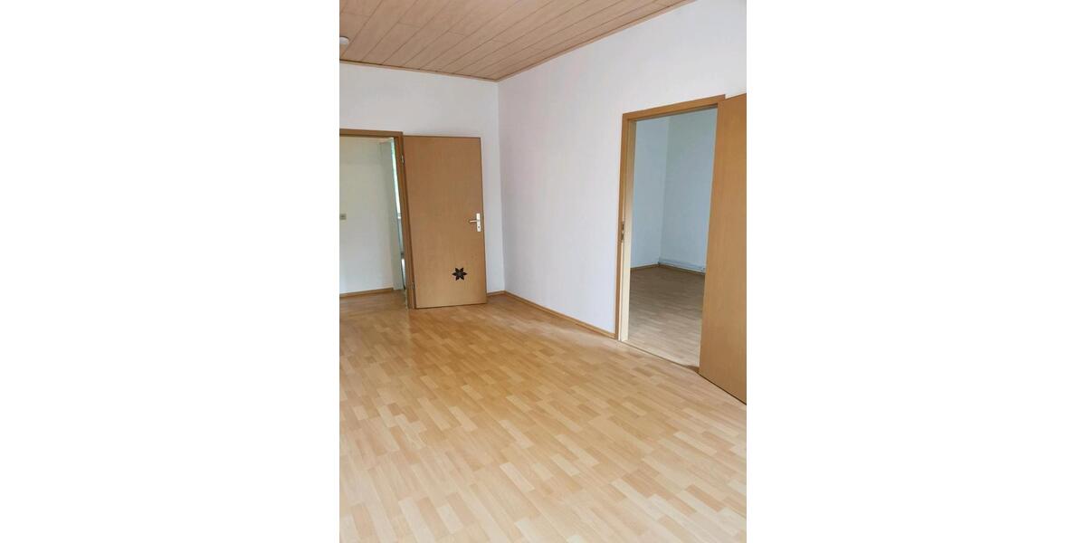 Etagenwohnung Sulzbach (Saar) - 3 Zimmer, 85 m&sup2;, 550&euro; | Angebot:26640019