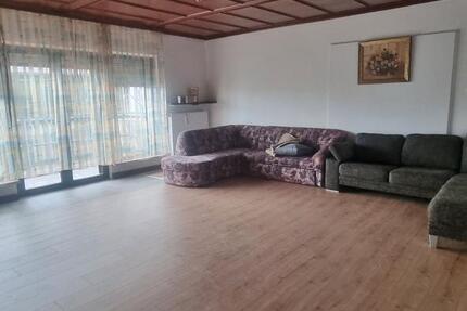 Wohnung Bexbach - 4 Zimmer, 120 m&sup2;, 850&euro; | Angebot:26660094