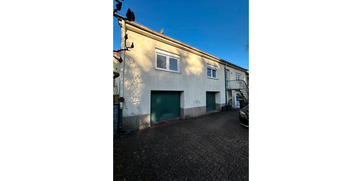 Einfamilienhaus Neunkirchen - 4 Zimmer, 110 m&sup2;, 1.350&euro; | Angebot:26120745