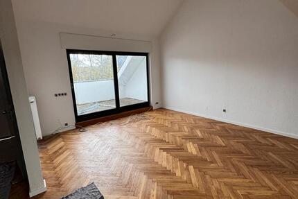 Wohnung Saarlouis - 3 Zimmer, 90 m&sup2;, 1.050&euro; | Angebot:25892458