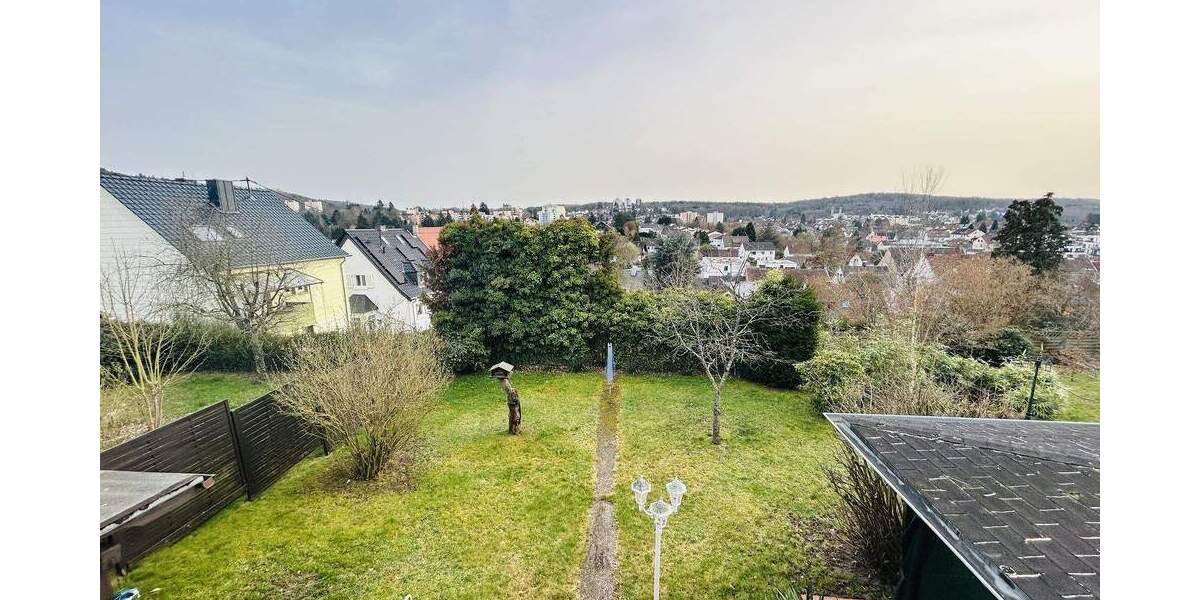 Einfamilienhaus Saarbrücken Dudweiler - 6 Zimmer, 115 m&sup2;, 125.000&euro; | Angebot:25801874