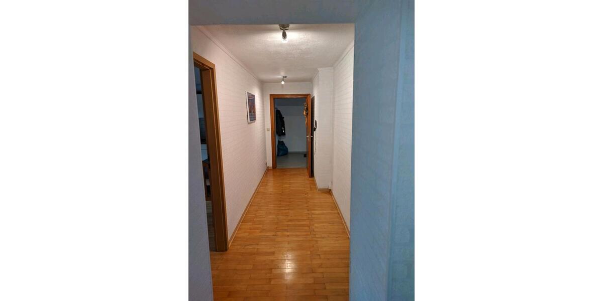 Dachgeschoßwohnung Marpingen - 3 Zimmer, 76 m&sup2;, 650&euro; | Angebot:25236903