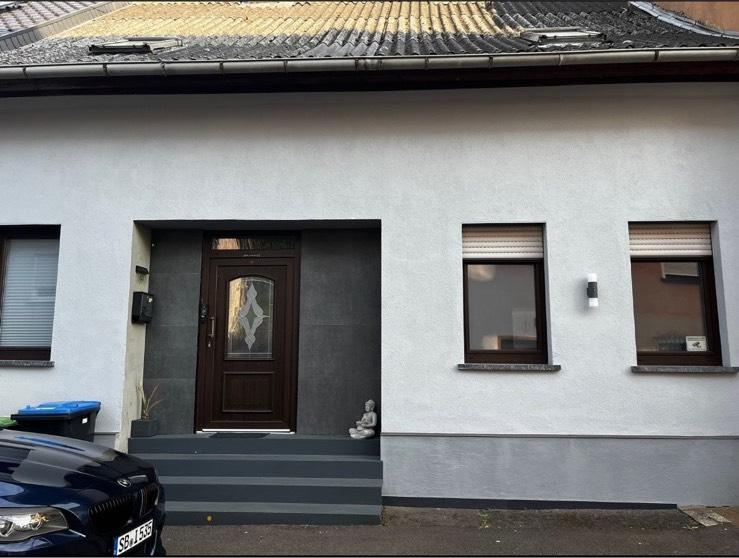 Reihenhaus Quierschied - 6 Zimmer, 140 m&sup2;, 165.000&euro; | Angebot:25253747