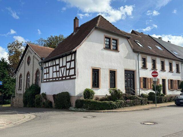 Doppelhaushälfte Sulzbach Neuweiler - 9 Zimmer, 200 m&sup2;, 495.000&euro; | Angebot:25695578