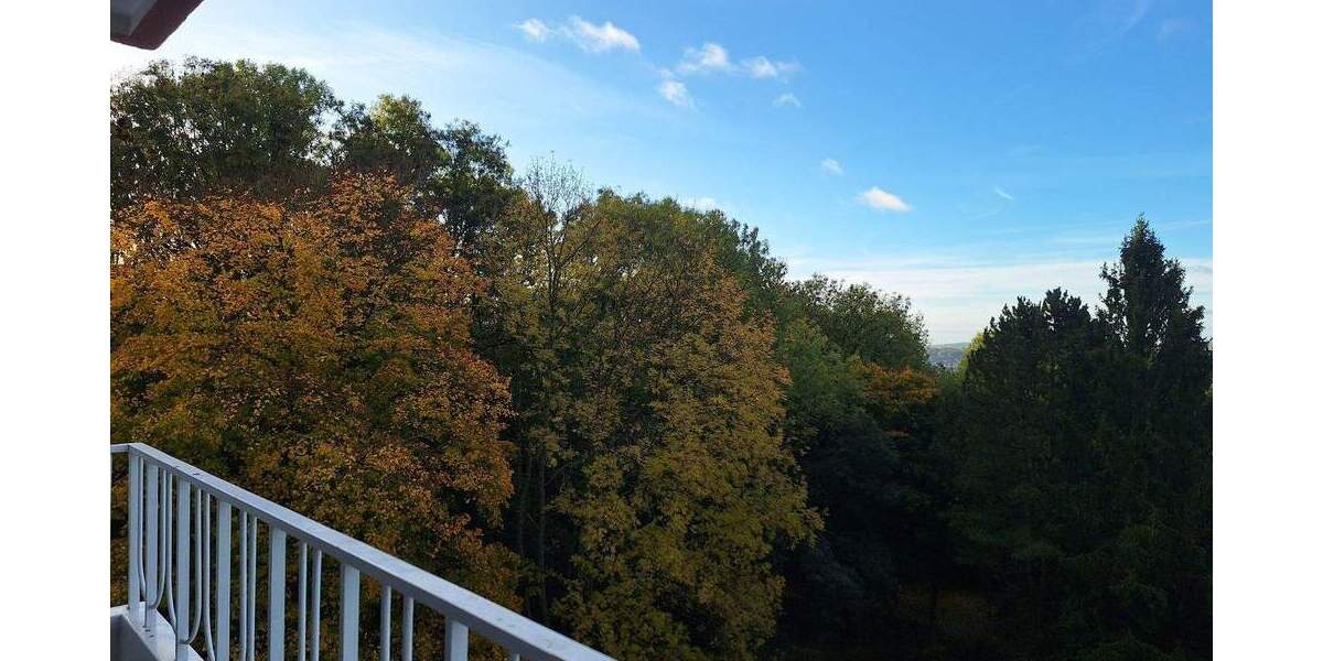 Etagenwohnung Saarbrücken Eschberg - 3 Zimmer, 82 m&sup2;, 189.000&euro; | Angebot:25695185