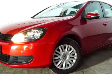 VW Golf 94.783 km 8.988 &euro; Völklingen 66333