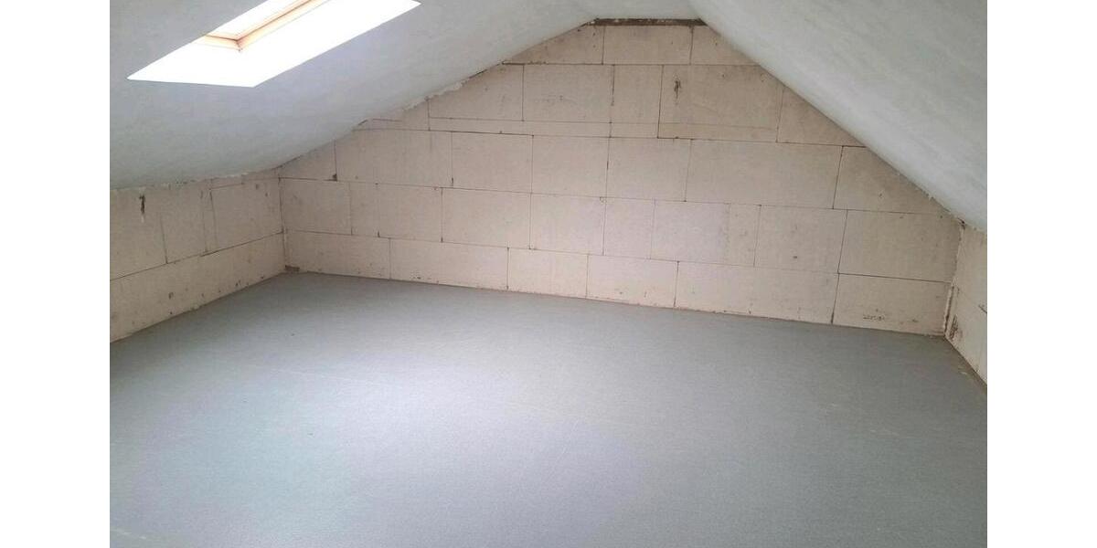 Reihenhaus Saarbrücken Malstatt - 5 Zimmer, 137 m&sup2;, 340.000&euro; | Angebot:25637471