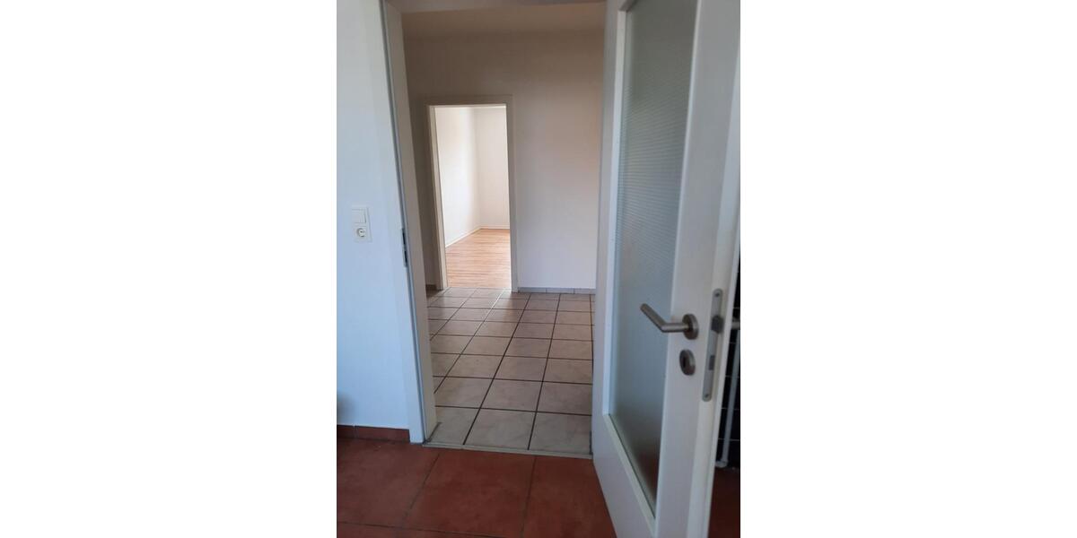 Etagenwohnung Zweibrücken - 3 Zimmer, 88 m&sup2;, 565&euro; | Angebot:25887790