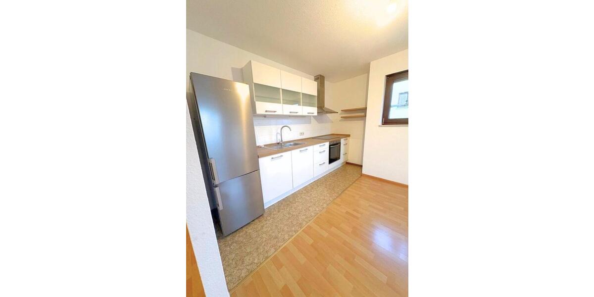 Dachgeschoßwohnung Dillingen (Saar) - 2 Zimmer, 70 m&sup2;, 590&euro; | Angebot:25856070