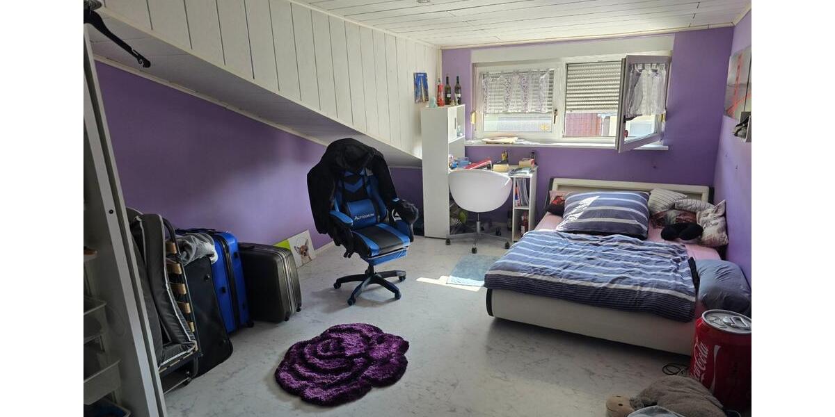 Etagenwohnung Saarbrücken Brebach-Fechingen - 8 Zimmer, 285 m&sup2;, 395.000&euro; | Angebot:24586426