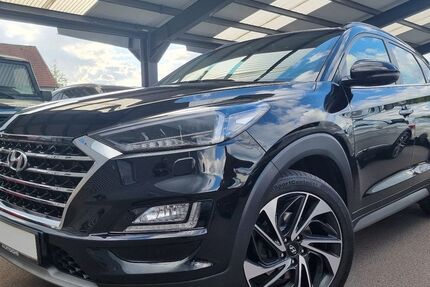 Hyundai TUCSON 100.000 km 18.800 &euro; Nalbach 66809