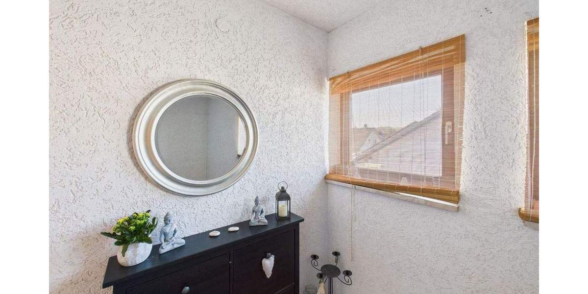 Etagenwohnung Überherrn Altforweiler - 3 Zimmer, 107 m&sup2;, 125.000&euro; | Angebot:25879116