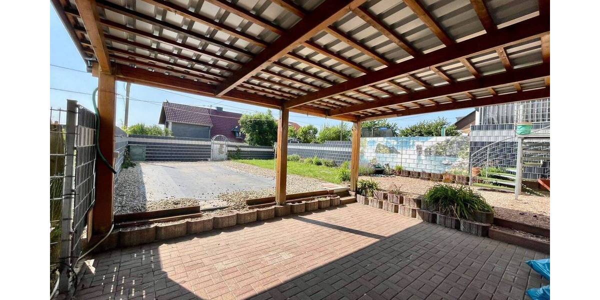 Reihenmittelhaus Überherrn Berus - 7 Zimmer, 175 m&sup2;, 140.000&euro; | Angebot:25731180