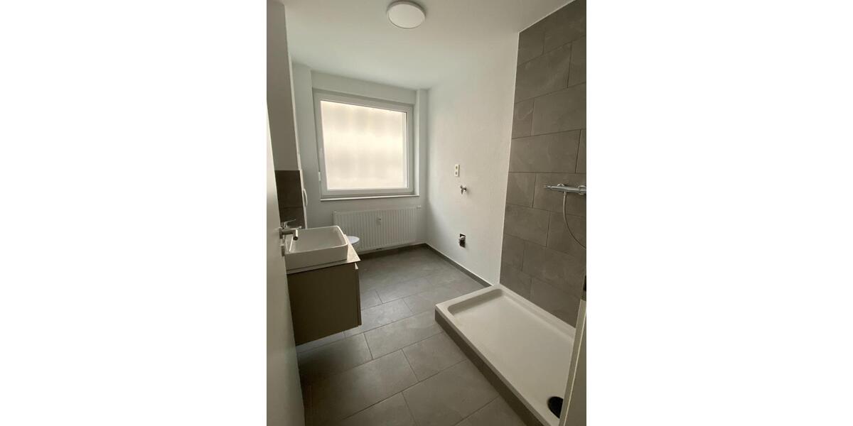 Etagenwohnung Saarbrücken Dudweiler - 3 Zimmer, 81 m&sup2;, 880&euro; | Angebot:23408607