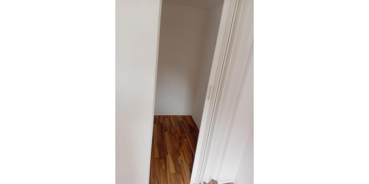 Etagenwohnung Merchweiler - 1 Zimmer, 45 m&sup2;, 540&euro; | Angebot:25312951