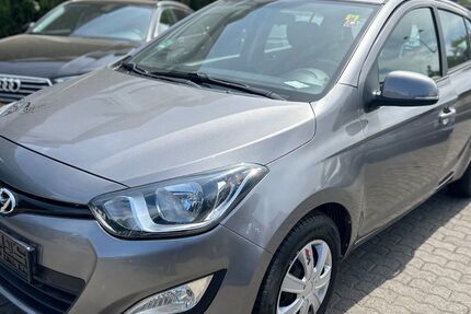 Hyundai i20 155.000 km 4.750 &euro; Saarlouis 66740