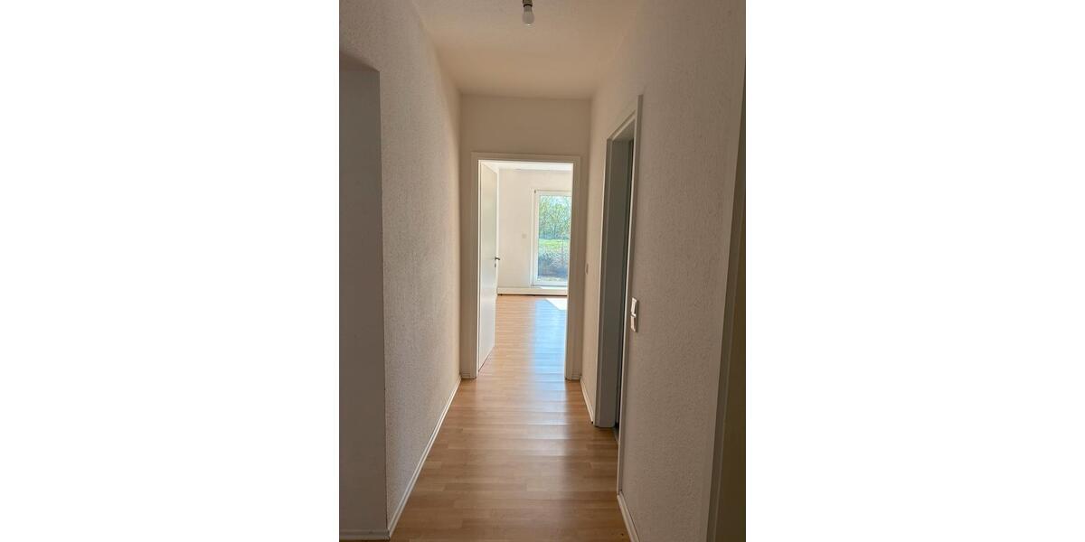 Etagenwohnung Saarbrücken - 2 Zimmer, 70 m&sup2;, 850&euro; | Angebot:26007926