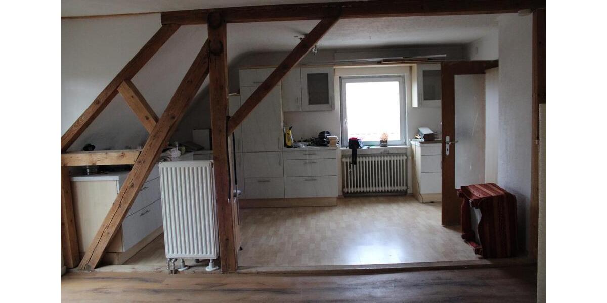 Etagenwohnung Homburg - 5 Zimmer, 150 m&sup2;, 1.200&euro; | Angebot:24756357