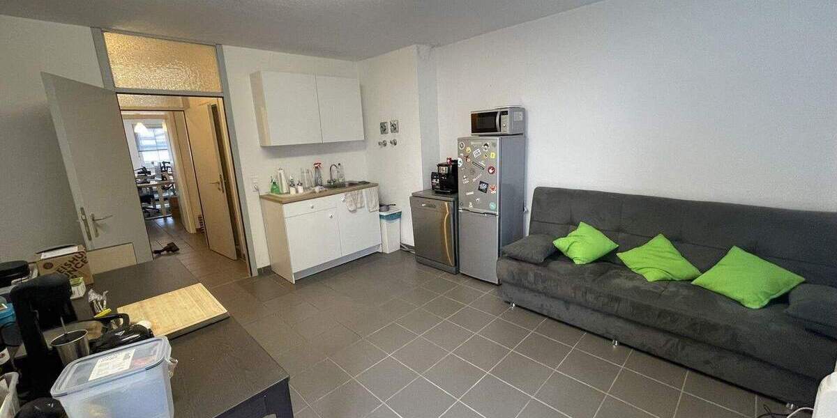 Gewerbeobjekt Saarlouis - 3 Zimmer, 110 m&sup2;, 550&euro; | Angebot:25698742