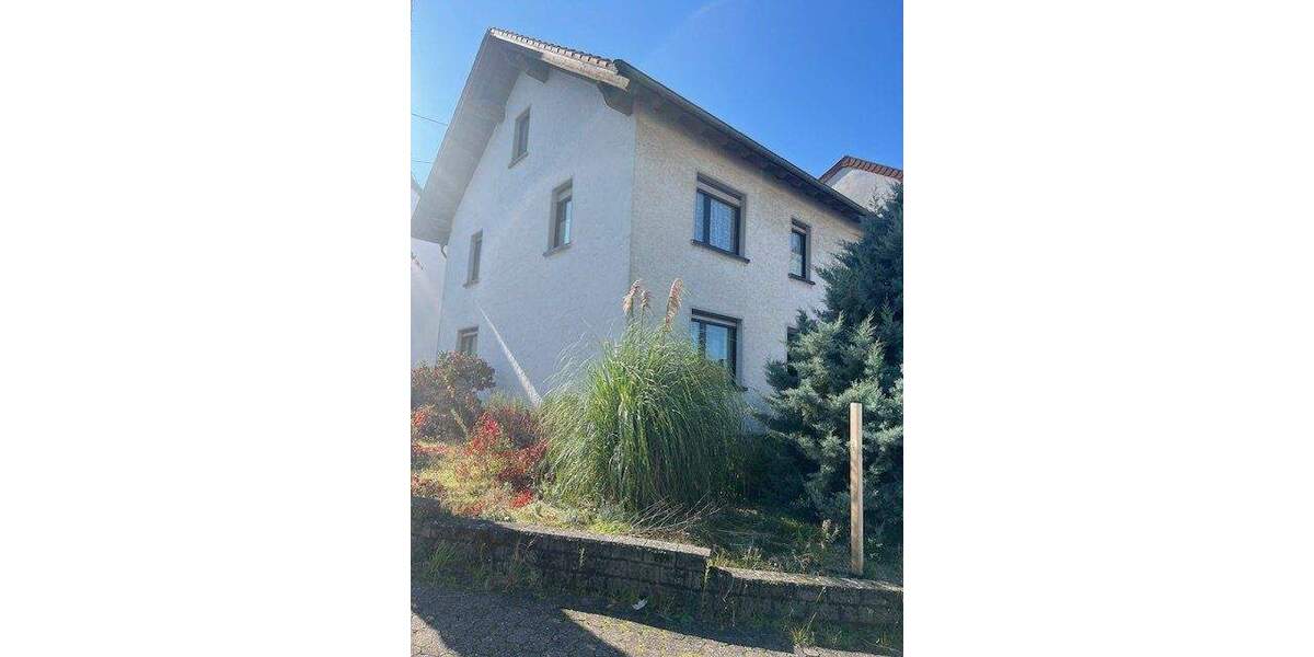 Einfamilienhaus Wallerfangen Ittersdorf - 8 Zimmer, 212 m&sup2;, 209.000&euro; | Angebot:25663151