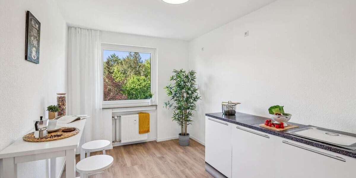 Etagenwohnung Saarbrücken Eschberg - 3 Zimmer, 89 m&sup2;, 189.900&euro; | Angebot:26608080