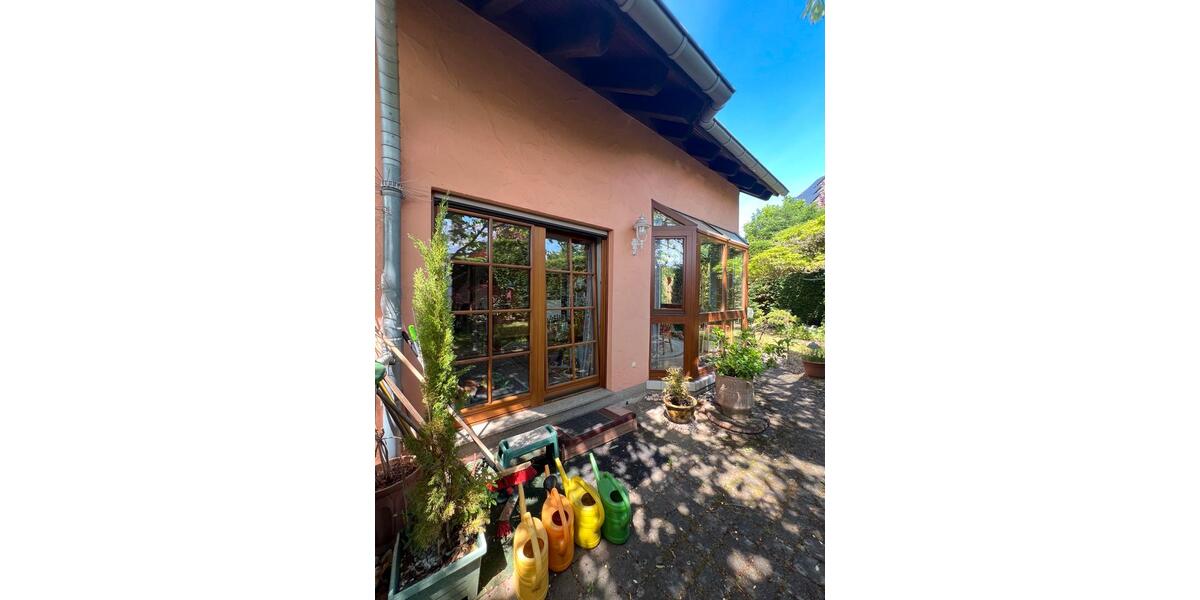 Einfamilienhaus Saarbrücken West - 5 Zimmer, 200 m&sup2;, 550.000&euro; | Angebot:26806875