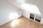 Dachgeschoßwohnung Püttlingen - 3 Zimmer, 80 m&sup2;, 800&euro; | Angebot:26679752