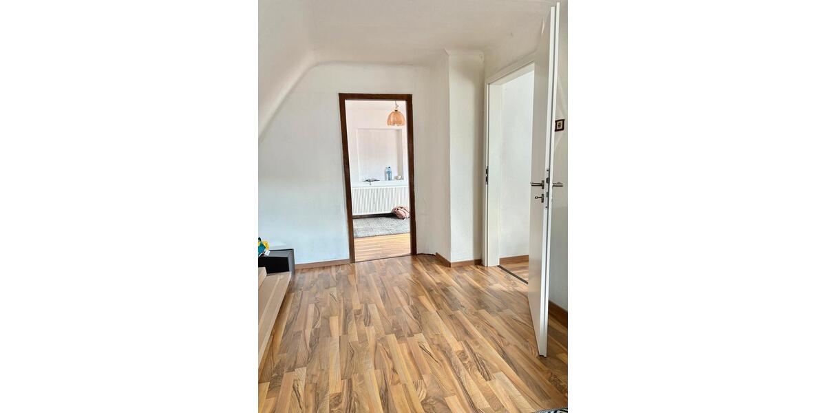 Mehrfamilienhaus, Wohnhaus Dillingen (Saar) - 8 Zimmer, 250 m&sup2;, 324.000&euro; | Angebot:26255429