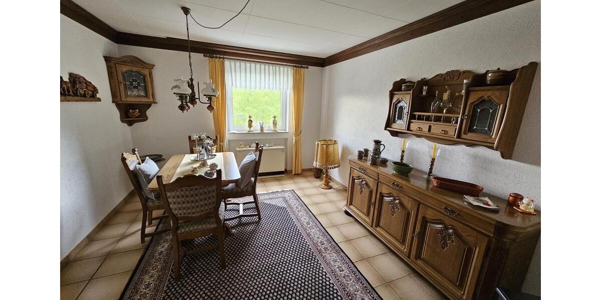 Etagenwohnung Sankt Ingbert - 3 Zimmer, 91 m&sup2;, 169.000&euro; | Angebot:26649511
