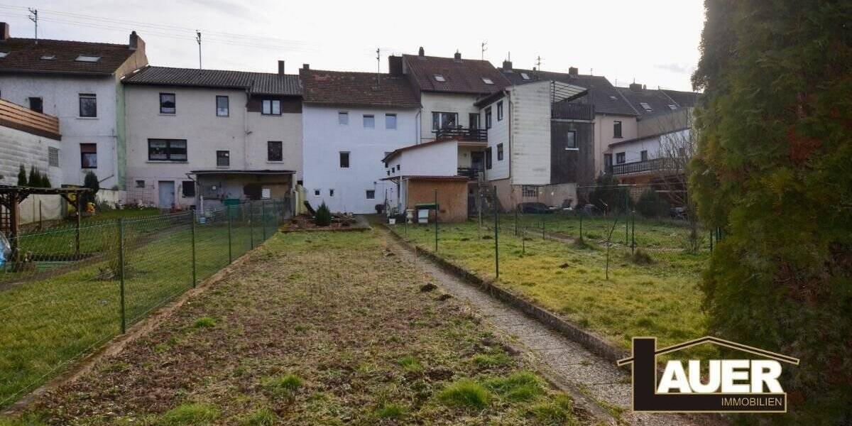 Einfamilienhaus Wadgassen Differten - 5 Zimmer, 137 m&sup2;, 200.000&euro; | Angebot:25666079