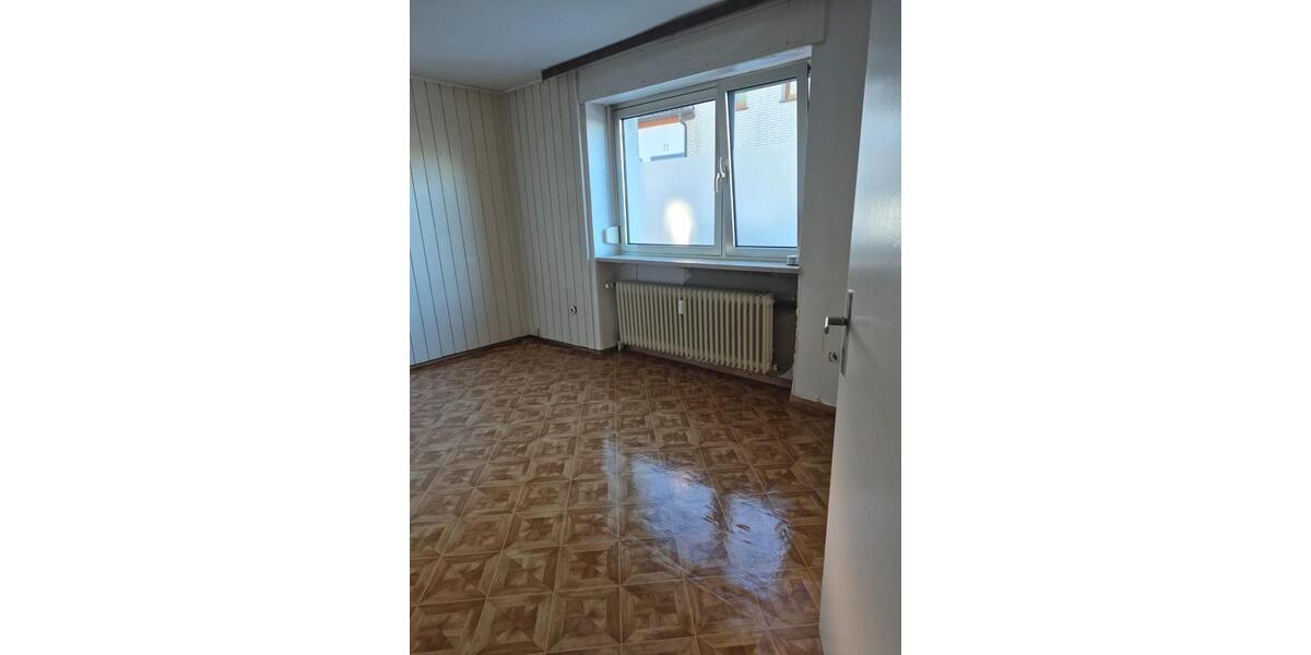 Erdgeschoßwohnung Bexbach - 3 Zimmer, 67 m&sup2;, 600&euro; | Angebot:25966031