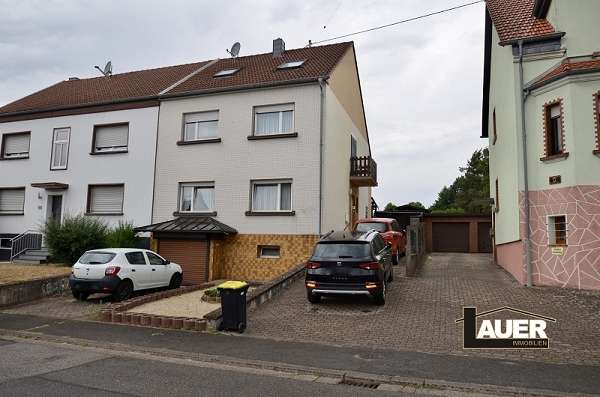 Einfamilienhaus Völklingen - 8 Zimmer, 200 m&sup2;, 198.000&euro; | Angebot:25451962
